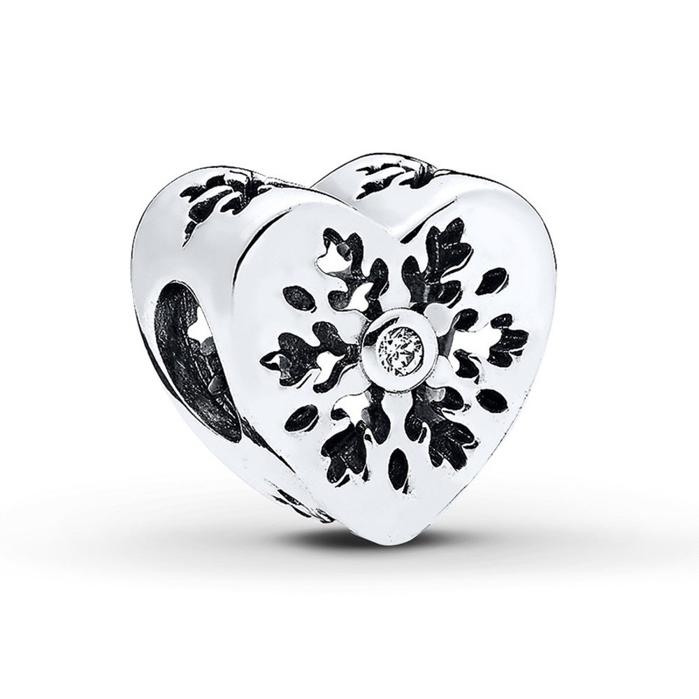 Never Worn Beautiful Snowflake Pandora Charm
